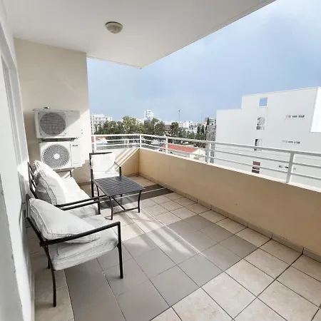 Capella, Larnaca